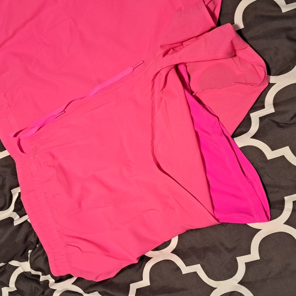 Buffbunny Shorts - Picture 2 of 4